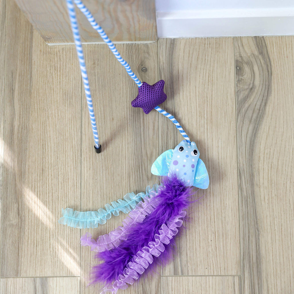 Quirky Kitty Manta Ray Wand – Interactive Cat Wand Toy with Catnip