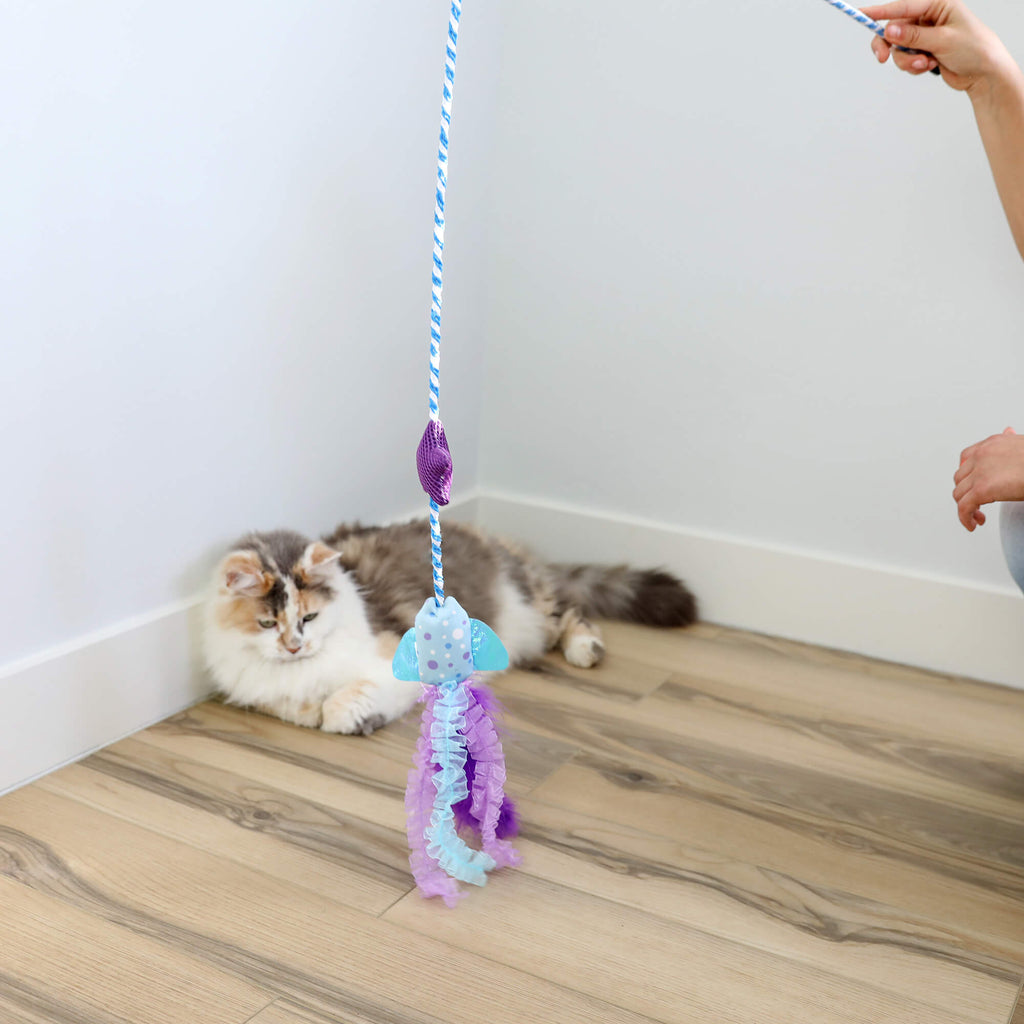 Quirky Kitty Manta Ray Wand – Interactive Cat Wand Toy with Catnip